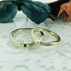 【AUROA(アウロア)の口コミ】 アウロアにするか迷いましたが
コンビネーションにして、ハワイアンの彫り…