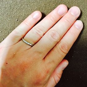 【MIKIMOTO(ミキモト)の口コミ】 結婚が決まり、すぐに購入に行きました。普段からシンプルなものが好きな…