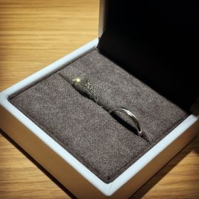 【Galopine & Galopin(ガロピーネガロパン)の口コミ】 ゴージャスなデザインのものを探していましたが、なかなか思った物に出会…