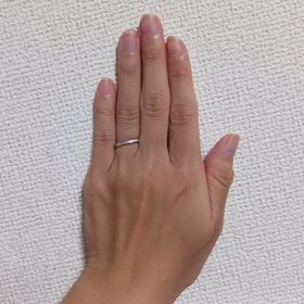 【俄(にわか)の口コミ】 婚約指輪がかれんだったので、セットリングにしたくて結婚指輪もかれんに…