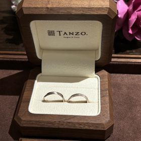 【TANZO.(鍛造指輪)の口コミ】 丈夫で個性的なデザインであるところがいいと思います。ゴールドの指輪を…