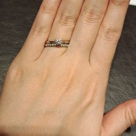 【TRECENTI(トレセンテ)の口コミ】 1粒ダイヤの婚約指輪とハーフエタニティの結婚指輪を探してトレセンテに来…