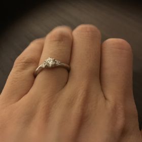 【ラザール ダイヤモンド(LAZARE DIAMOND)の口コミ】 他の店舗と比べてダイヤモンドの輝きが違うということが一番の決め手でし…