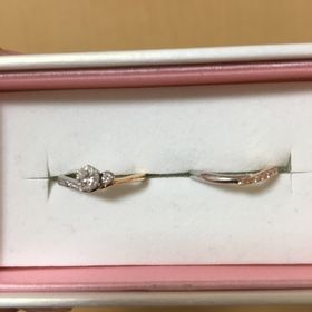 【MILK&Strawberry(ミルクアンドストロベリー)の口コミ】 ピンクゴールドとシルバーとまよっていましたが、二つのカラーが入ってい…