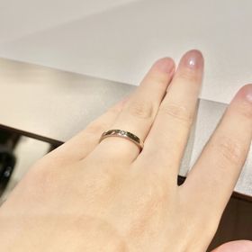 【ラザール ダイヤモンド(LAZARE DIAMOND)の口コミ】 普段から指輪やネックレスをシルバーとゴールドでつける私。デザイン性も…