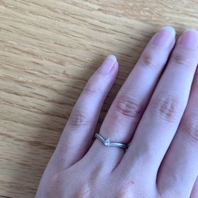【ケイウノ ブライダル(K.UNO BRIDAL)の口コミ】 この指輪は、私の大好きな母が父と結婚する際にオーダーしたものと似たデ…