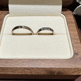 【TANZO.(鍛造指輪)の口コミ】 シンプルかつおしゃれなデザインを意識して表面加工にこだわりました。ヘ…