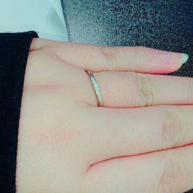 【RosettE(ロゼット)の口コミ】 3つの中から絞ったのですが、つけ心地がよくかなり細身なので違和感なく生…