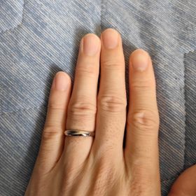 【ヴァンドーム青山(VENDOME AOYAMA)の口コミ】 デザインがシンプルかつキレイ。
今後ずっと、つけ続けることを考えても、…