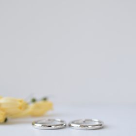 【CRAFY(クラフィ)の口コミ】 完成まで時間はかかりますが、2人でロウを削って作る方法を選びました。即…