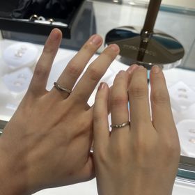 【ティファニー(Tiffany & Co.)の口コミ】 シンプルで日常でも気にならない付け心地。仕事でも付けることができるよ…