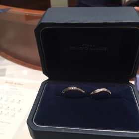 【銀座ダイヤモンドシライシの口コミ】 ダイヤモンドが入っている結婚指輪が欲しかったけど、服にひっかかるのが…
