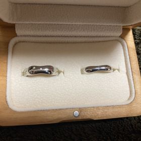 【atelier ST, CAT(アトリエ エスティーキャット)の口コミ】 形が5角形の緩やかなものになっており、他にはないデザインなのかなと思い…