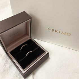 【アイプリモ(I-PRIMO)の口コミ】 シンプルなデザインでかつ華やかなところが魅力に感じました。流行り廃り…