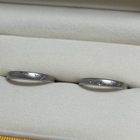 【ケイウノ ブライダル(K.UNO BRIDAL)の口コミ】 他にはないデザインにしたくて、2人が好きなプラネタリウムを意識して星の…