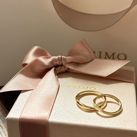 【アイプリモ(I-PRIMO)の口コミ】 ウェーブデザインなので指が綺麗に見えると思います。
ダイヤが敷き詰めら…