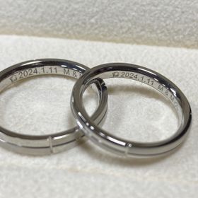 【TANZO.(鍛造指輪)の口コミ】 お城好きな新郎のこだわりで石垣をイメージしたものにするため、お互い好…