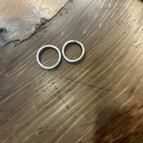 【ichi(イチ)の口コミ】 石地のアンティーク感や金とプラチナの二つの雰囲気があじわえるところ。
…