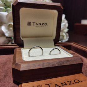 【TANZO.(鍛造指輪)の口コミ】 シボ加工や形状のデザインが様々なパターン/組み合わせから選べる。自分た…