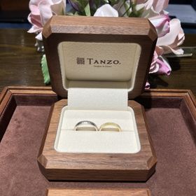 【TANZO.(鍛造指輪)の口コミ】 職人さんの手作りということで、指輪の太さ、デザイン、素材全て自分たち…