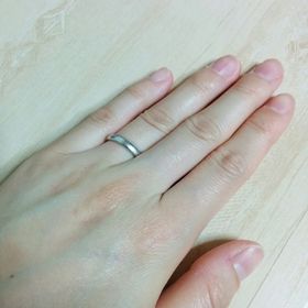 【ティファニー(Tiffany & Co.)の口コミ】 「おばあちゃんになっても付けられるデザイン」を探していたのと
高校生の…