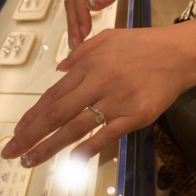 【ショーメ(CHAUMET)の口コミ】 デザインが可愛くて、ジュエリー好きな方ならご存知の方も多いと思います…