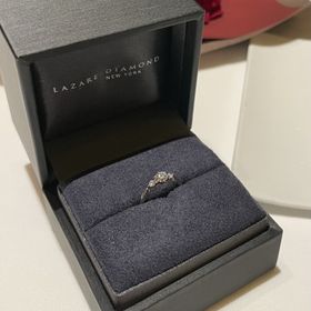 【ラザール ダイヤモンド(LAZARE DIAMOND)の口コミ】 デザインが豊富なので、自分の理想にあった指輪を選べます！「リリーズ」…