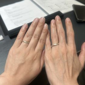 【出雲結(いずもゆい)の口コミ】 和装婚の為、和風のデザインの指輪を探していました。
赤い糸をイメージし…