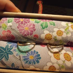 【杢目金屋(もくめがねや)の口コミ】 雑誌で指輪を調べていたときに、杢目金屋さんの木目柄の指輪を見つけ、夫…