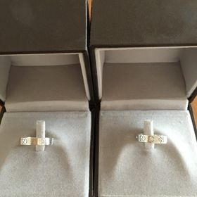 【グッチ(GUCCI)の口コミ】 お互いにグッチが好きで、結婚指輪はグッチにしたいと決めていました
婚約…