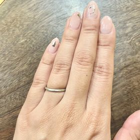 【ケイウノ ブライダル(K.UNO BRIDAL)の口コミ】 ストレートなデザインの指輪をつけると違和感があるので苦手なのですが、…