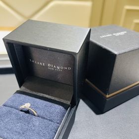 【ラザール ダイヤモンド(LAZARE DIAMOND)の口コミ】 ダイヤモンドから選ぶことができたので、2人でこだわって選んだクラリティ…