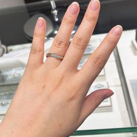 【アイプリモ(I-PRIMO)の口コミ】 手の形や好みなどからオススメの指輪を診断してくれるアプリがあり、少し…