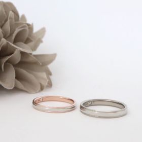 【ツインズキューピッド(Twins Cupid)の口コミ】 色違いデザインで、男性らしい色味と女性らしい色味で指輪を選べた事、夫…