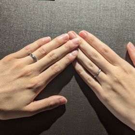 【TANZO.(鍛造指輪)の口コミ】 ギラつきすぎないスターダスト加工を好みの位置に入れられたところが最も…