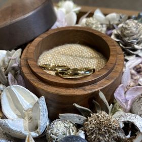 【鎌倉彫金工房の口コミ】 プラチナとゴールドの素材で迷いましたが、より経年変化を楽しむことので…