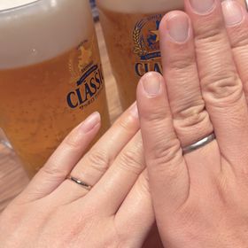 【mina.jewelry(ミナジュエリー)の口コミ】 地金は私はシャンパンゴールドの鏡面、旦那ブラックゴールドのマット。デ…