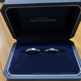 【銀座ダイヤモンドシライシの口コミ】 指輪のデザインが、シンプル且つ結婚指輪らしいデザインで気に入りました…