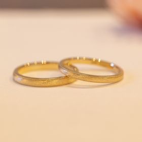 【ジュエリー工房 YAMAMOTOの口コミ】 【指輪のデザインについて】
指輪の素材はイエローゴールドを使用していま…