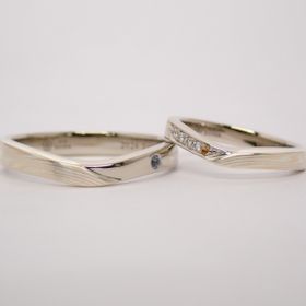 【杢目金屋(もくめがねや)の口コミ】 なんといっても他にはない個性的なデザインが魅力的です。また、ふたりで…