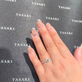 【TASAKI(タサキ)の口コミ】 きらきらが好きだというと店員さんが似合いそう！と出してくださったデザ…