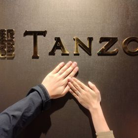 【TANZO.(鍛造指輪)の口コミ】 色味がたくさんあって、オーソドックスなシルバーからシャンパンゴールド…