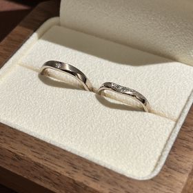 【TANZO.(鍛造指輪)の口コミ】 フルオーダーができるため、色、形、デザイン全て自分好みのものになった…