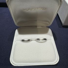 【BONDS(ボンズ)の口コミ】 指輪を探しているうちにマット加工があるものがいいなと思いました。他に…