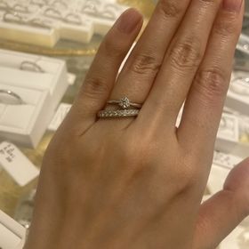 【EYE JEWELRY UMAKI(アイジュエリー ウマキ)の口コミ】 エターニティーが欲しいと最初に希望していたので、見て試着させていただ…