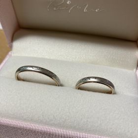 【Petit Marie(プチマリエ)の口コミ】 薔薇のデザインが途切れず一周あり、他にはないデザインだと思いました。…