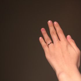 【銀座ダイヤモンドシライシの口コミ】 金額もそこまで高くなくずっと使えそうなシンプルなものを探していました…