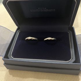 【銀座ダイヤモンドシライシの口コミ】 色々な種類の指輪を見ましたが
今回買ったウィッシングフラワーがシンプル…