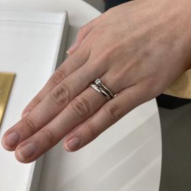 【shihara(シハラ)の口コミ】 元々普段身につける為のジュエリーを探していた時に見つけたブランドでし…