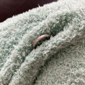 【銀座ダイヤモンドシライシの口コミ】 シンプルなデザインだったものに少し加工してもらって理想のデザインにな…